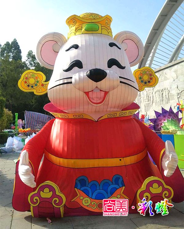 形、色、聲、光、動(dòng)的自貢彩燈